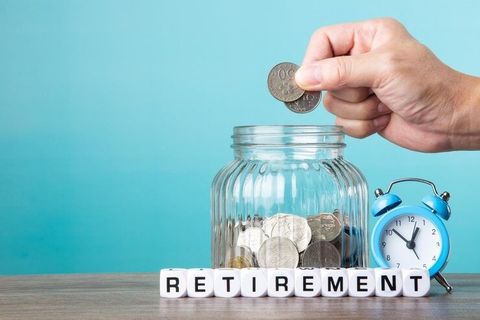 Budgeting After Retirement Explained: Income Planning, Expenses & Financial Security Strategies