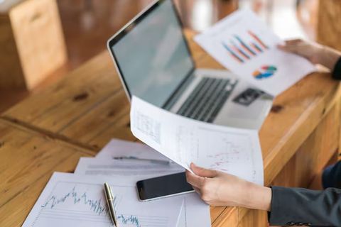 Financial Documentation Explained: Business Records, Compliance Requirements and Financial Reporting Standards